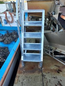 製作実績／階段・メッキ